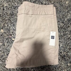 GAP Women's Beige Khaki Bermuda Shorts
